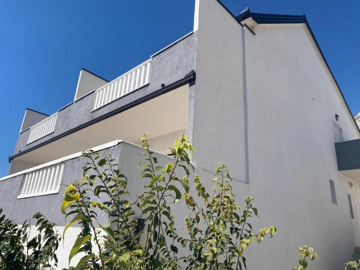 Apartment Stipic 奥米什 外观 照片